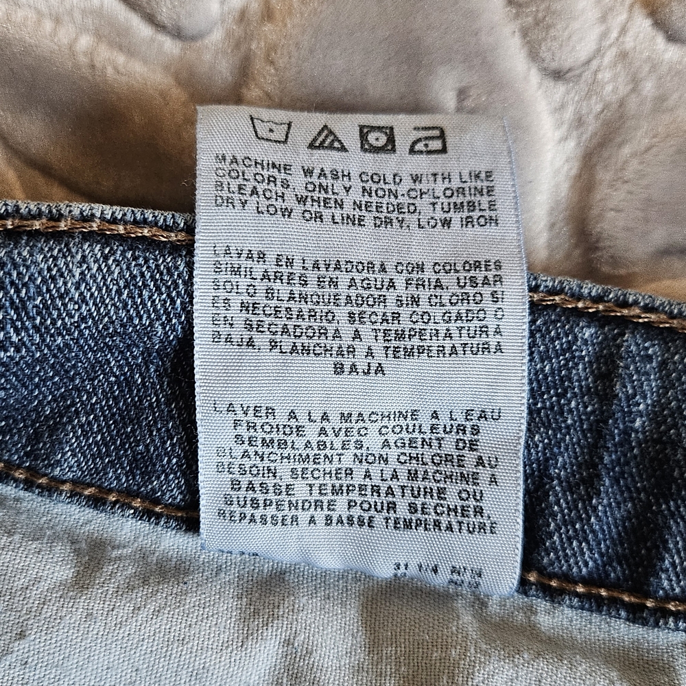 2/$20 Lee Men's Dark Blue 32 x 30 Relax Fit Jeans - Picture 7 of 8